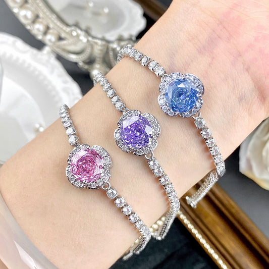 Octagonal rose Chetansang blue flower bracelet inlaid with high carbon diamond.