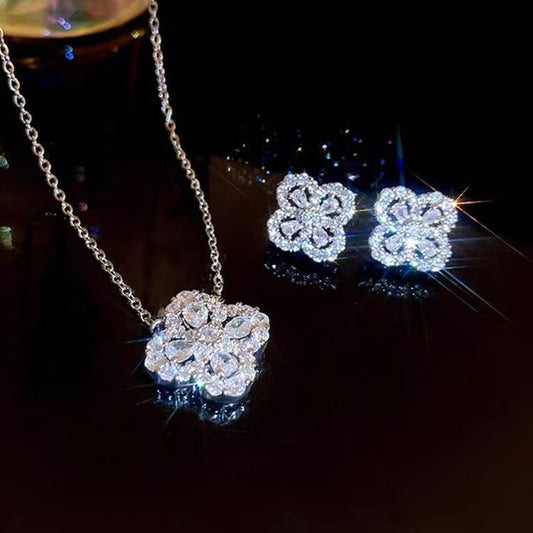S925 sterling silver flash diamond four-leaf clover necklace earrings set