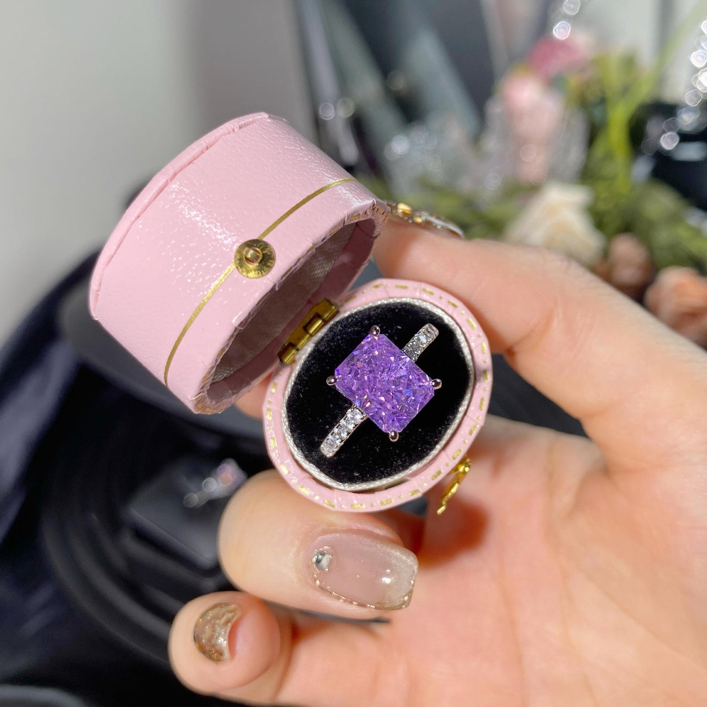 High-carbon diamond gold electroplating ring with adjustable opening