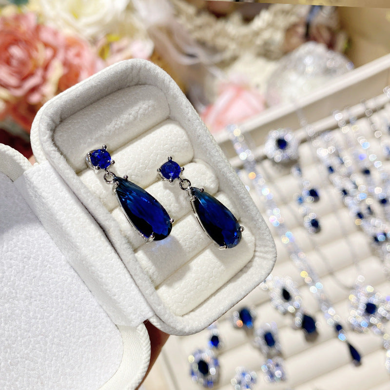 Imitation natural sapphire gold-plated studded ring earrings necklace bracelet