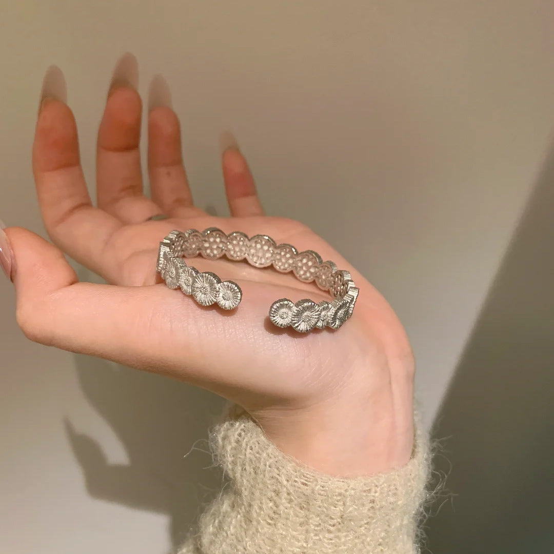 Blue chalcedony daisy bracelet ring set