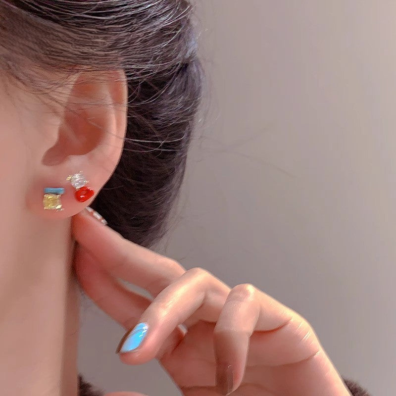 Zircon diamond-encrusted drop oil color earrings