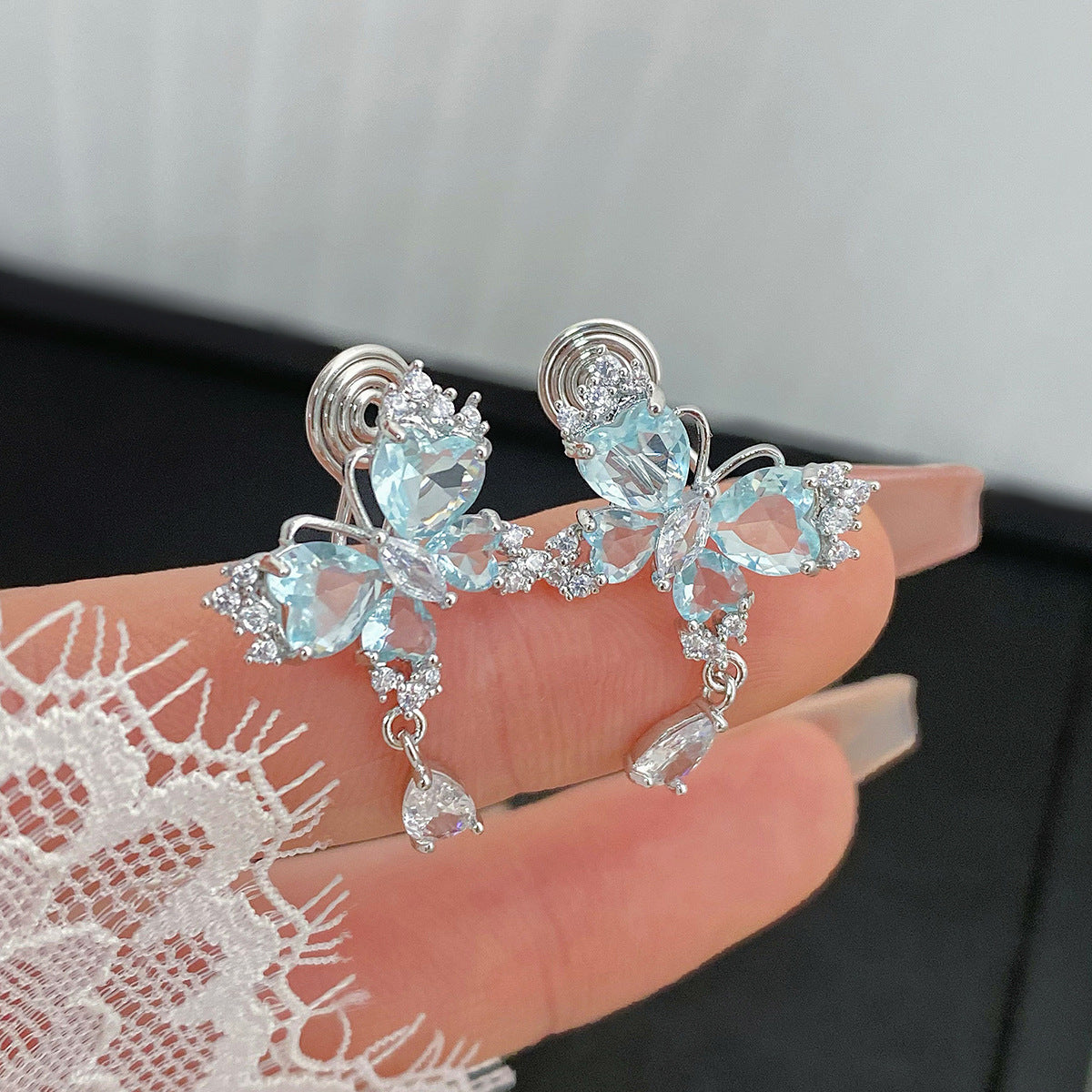 Light blue love zircon butterfly earrings