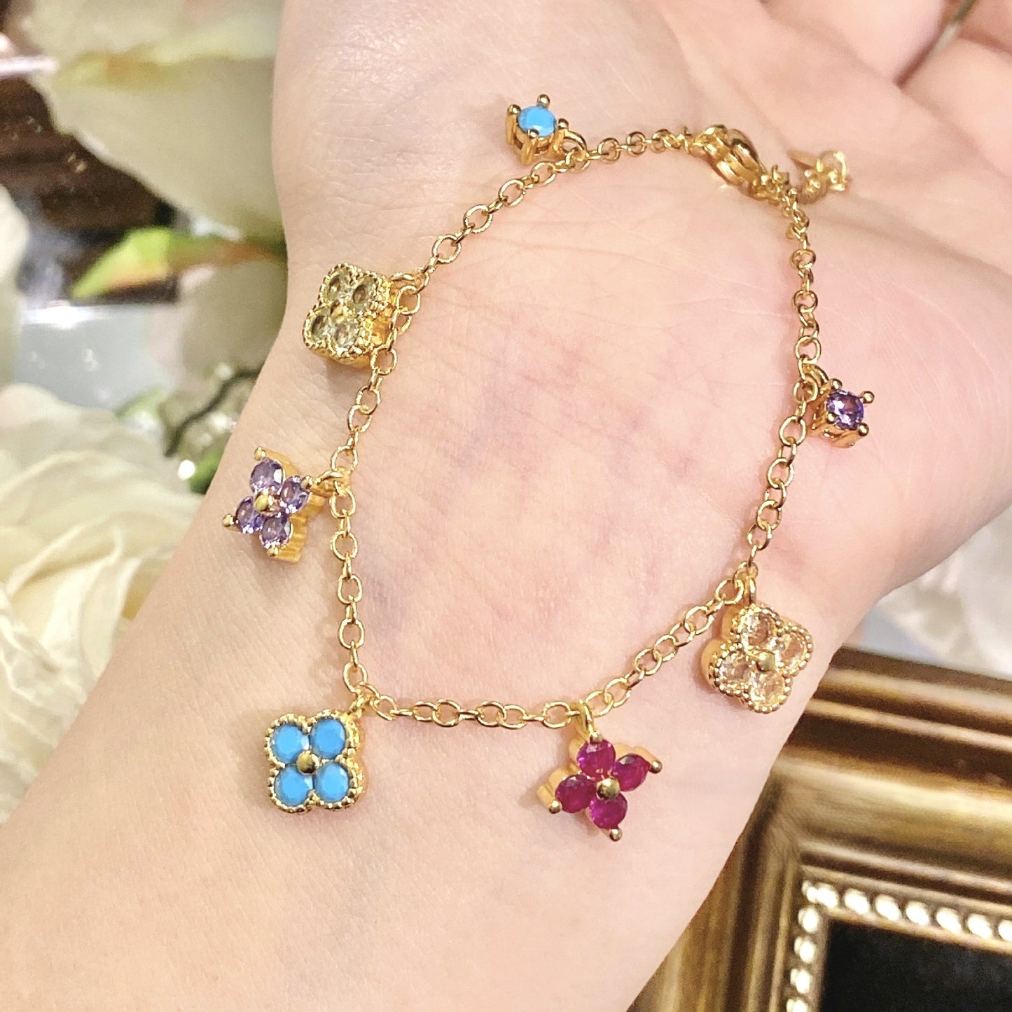 Colorful four-leaf clover studded necklace earrings bracelet