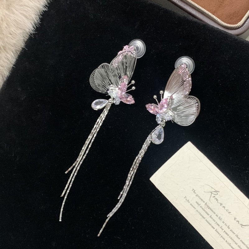 High color-preserving tassels and three-dimensional wings butterfly earrings