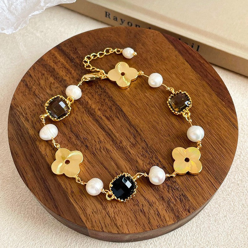 Copper plated 18k gold natural pearl bracelet does not fade.