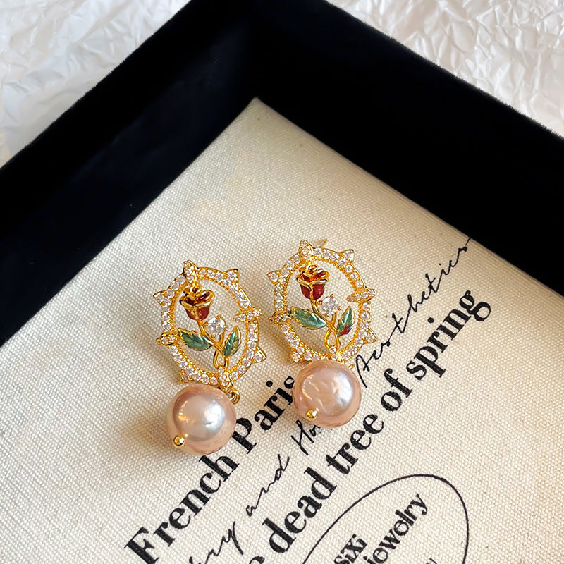 Copper plated 18k gold freshwater pearl zircon rose necklace earrings bracelet set does not fade.