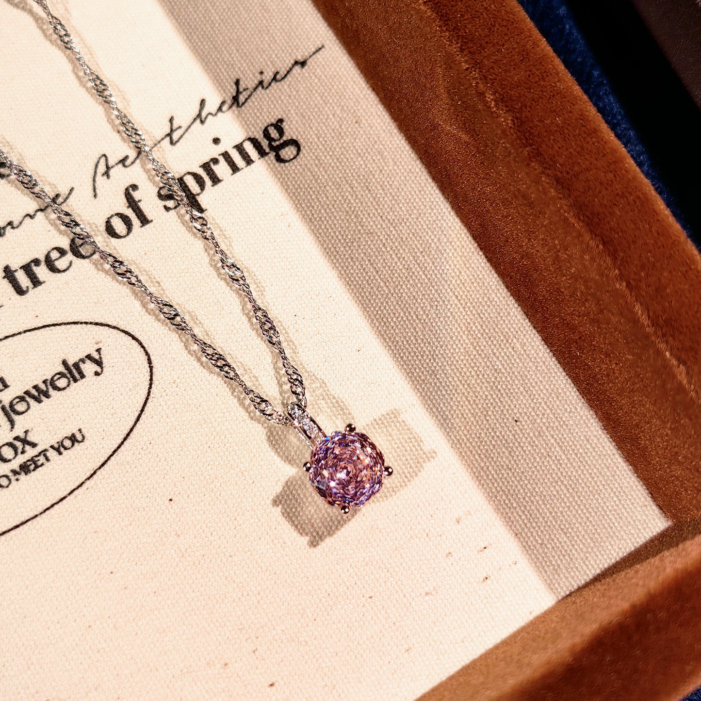 Roses inlaid with high carbon diamond colorful diamond necklace earrings ring set