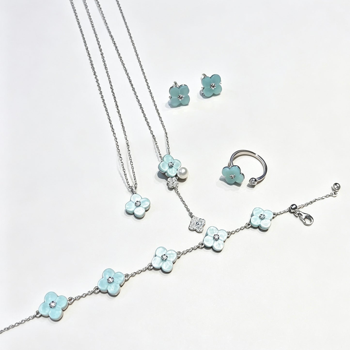 Lime‑Ice Four‑Leaf‑Clover Jewelry Set, Necklace, Bracelet, Ring & Earrings