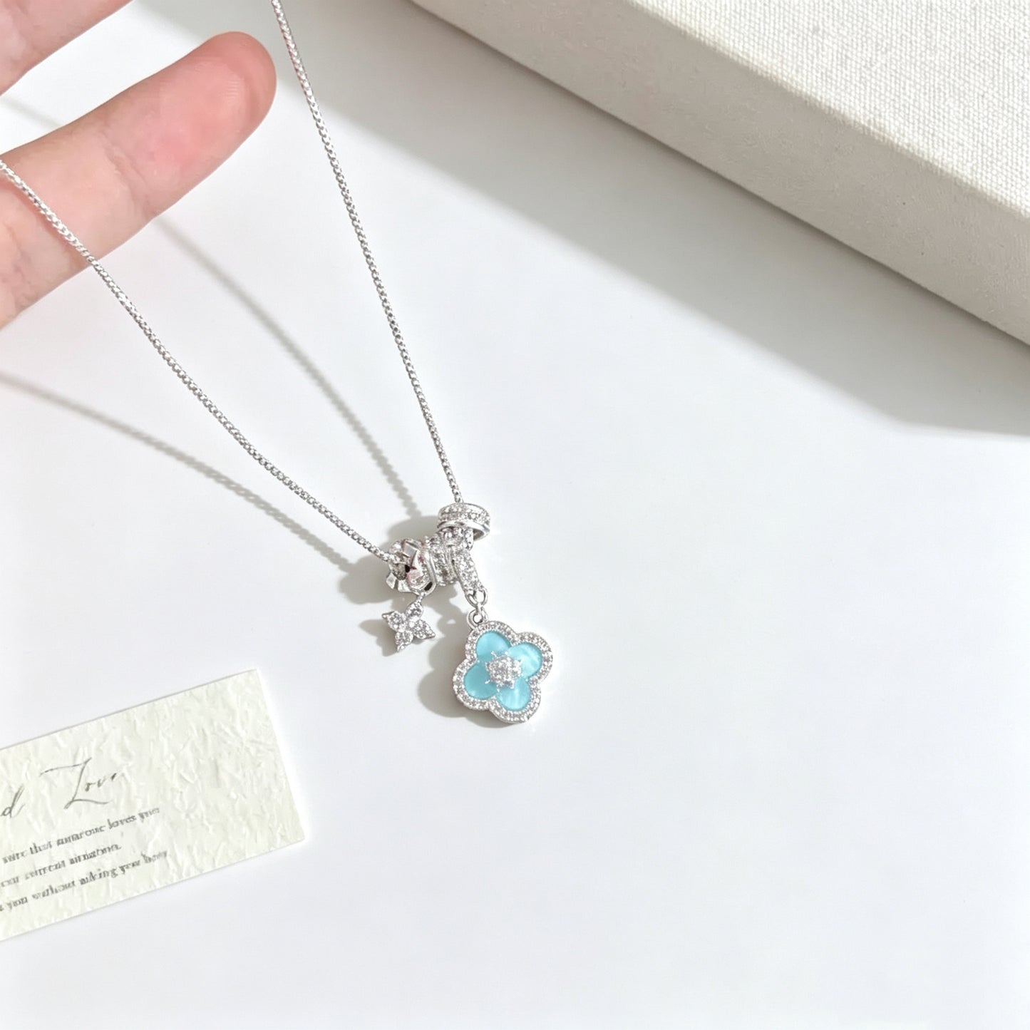 Sky Blue Four-Leaf Clover Jewelry Set