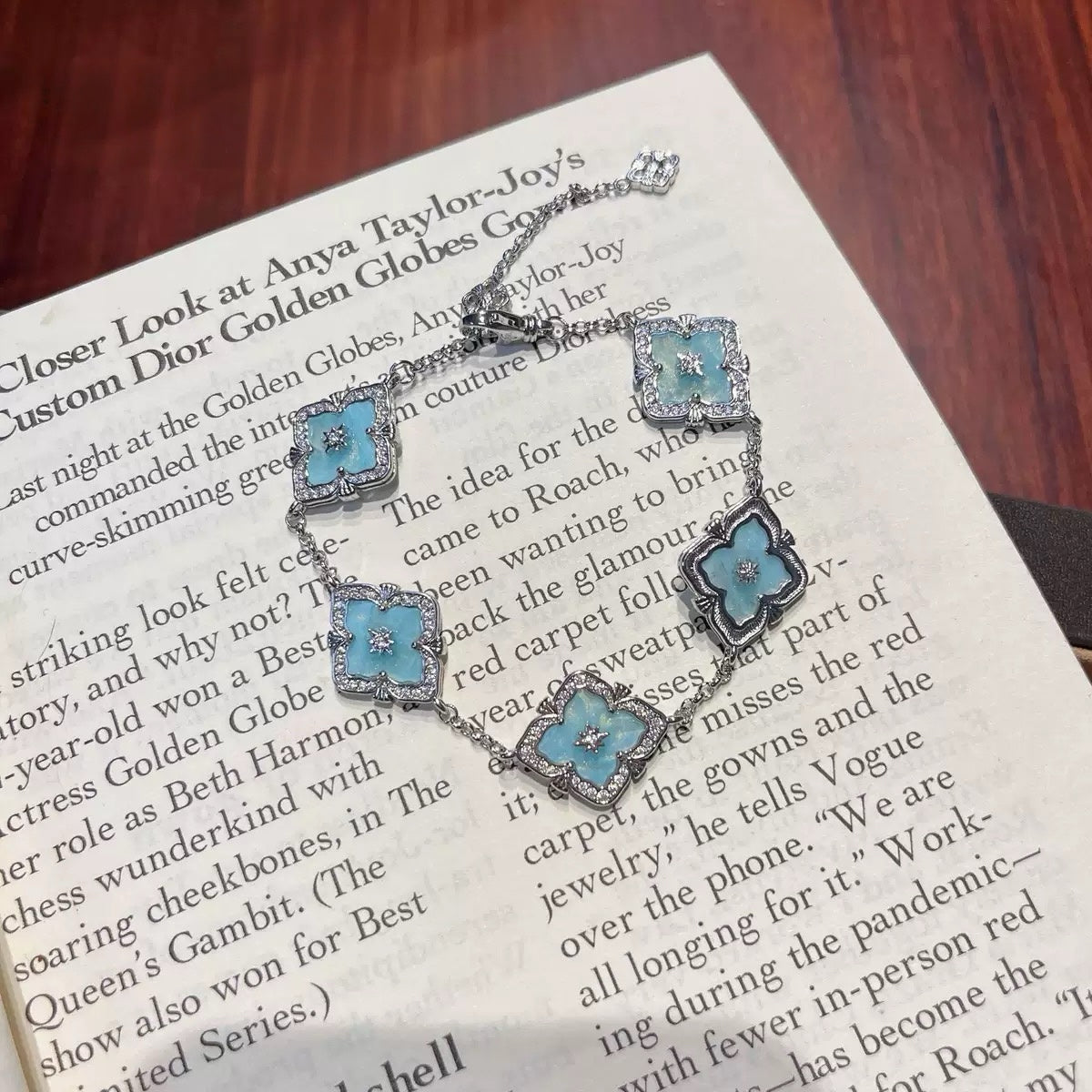 Limited‑Edition Monet Oil‑Painting Four‑Leaf‑Clover Jewelry Set, Bracelet, Necklace, Earrings & Ring