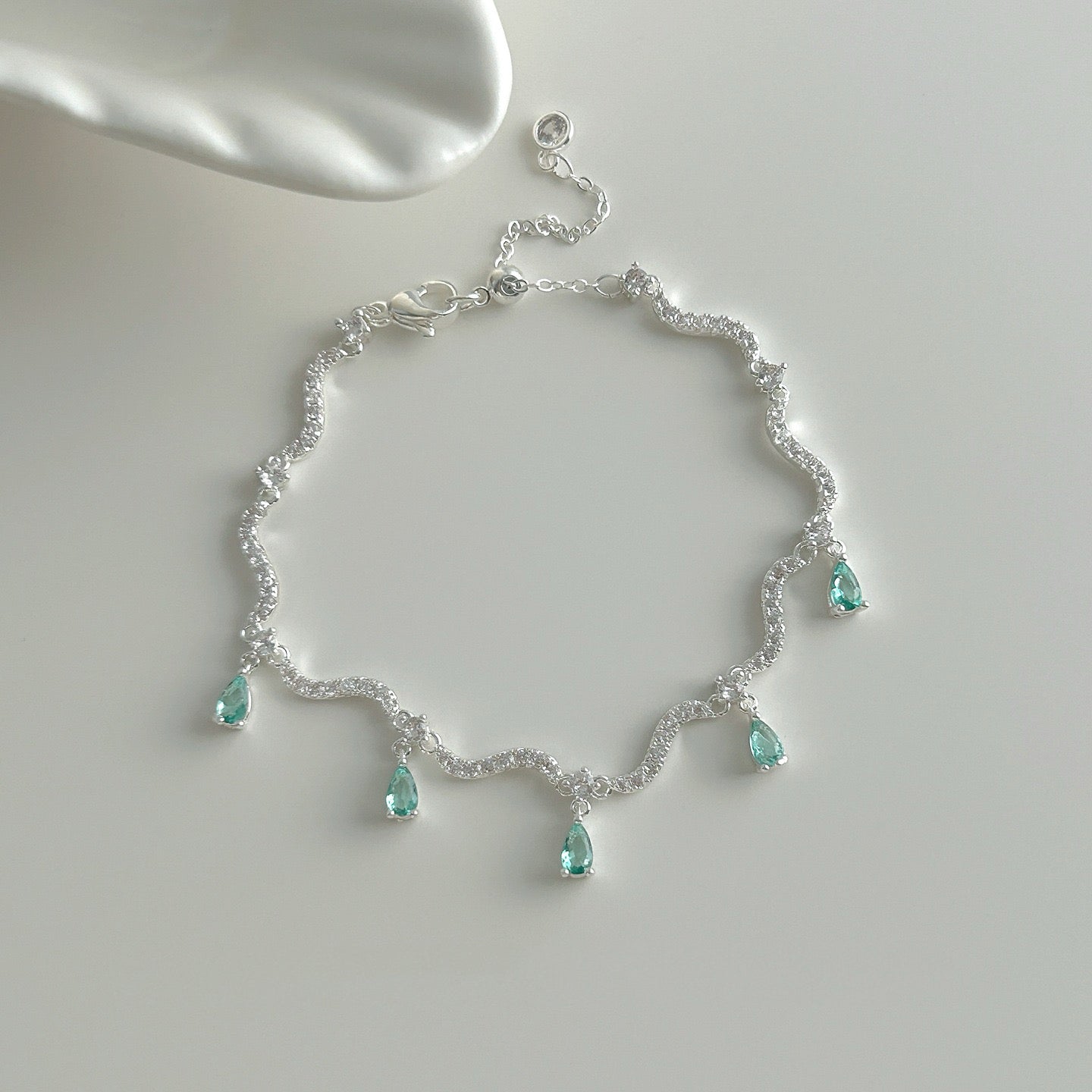 Micro‑Paved Teardrop Green Crystal Silver Bracelet