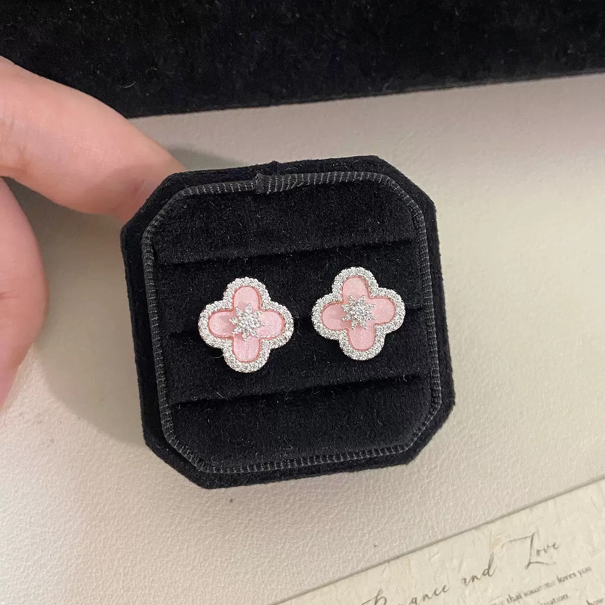 Pink Four-Leaf Clover Jewelry Set