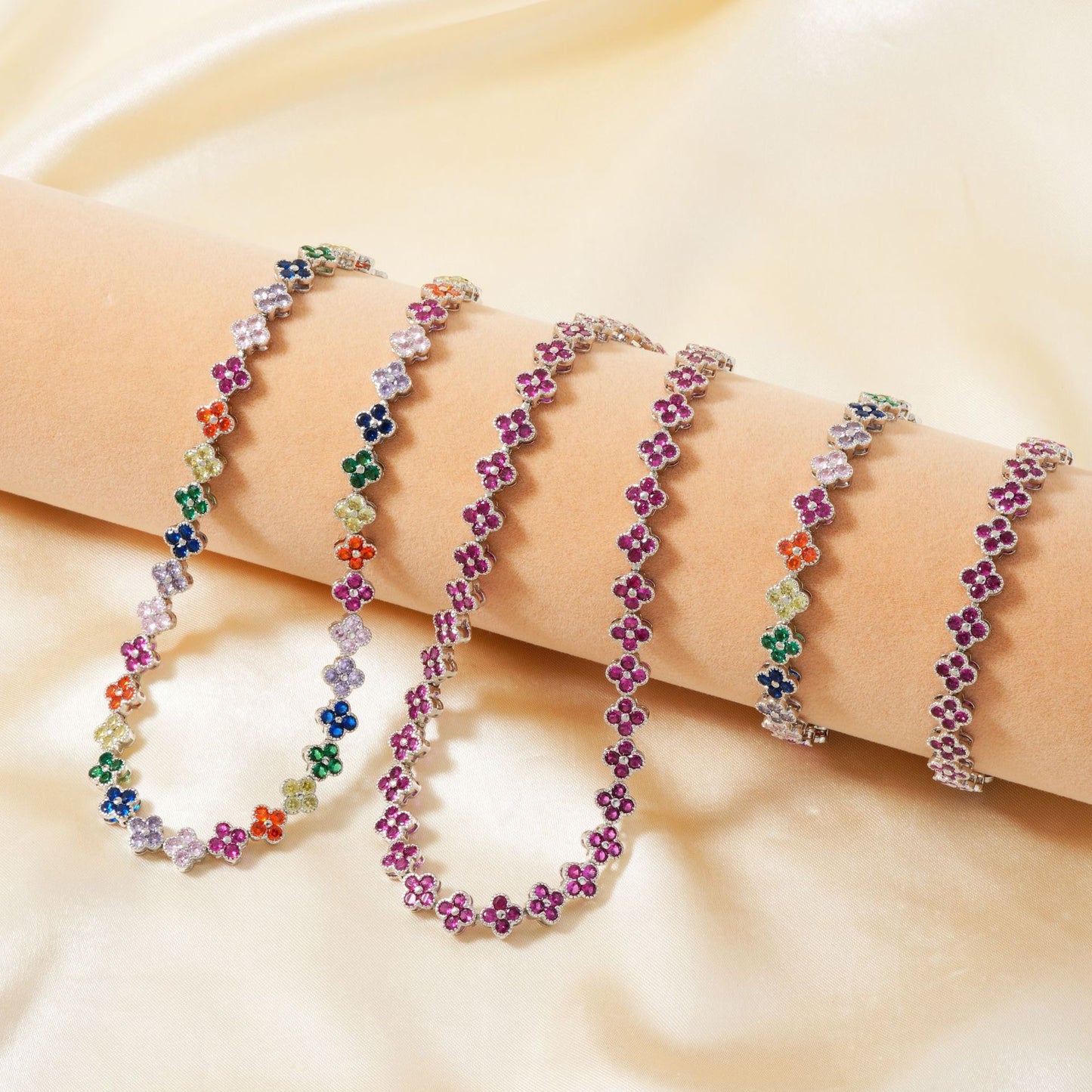 Colorful Zircon Four Leaf Clover Necklace And Bracelet Set