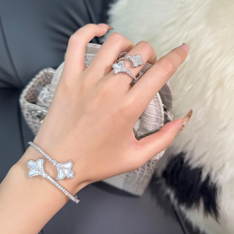 18K Gold Plated Zircon Mother-of-Pearl Iris Open Bracelet and Ring Set