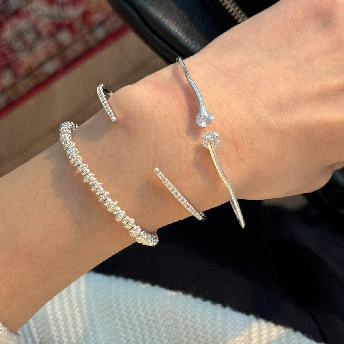 Overlapping and wearing micro-inlaid fine-row agate bracelet