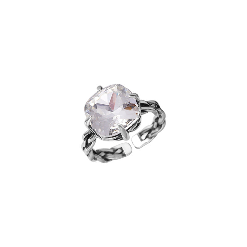 925 sterling silver four-claw zircon ring