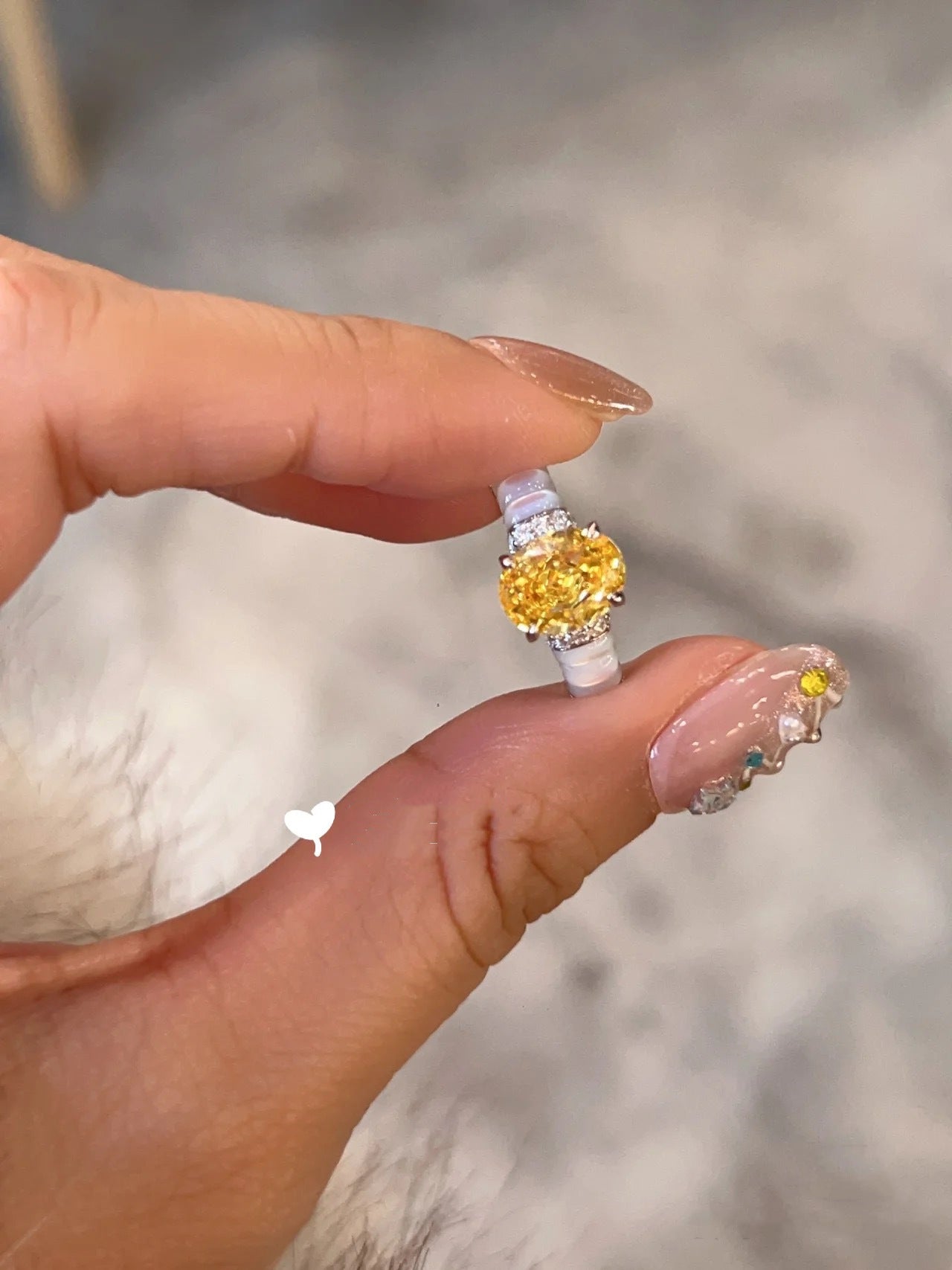 Natural White Fritillaria Ring