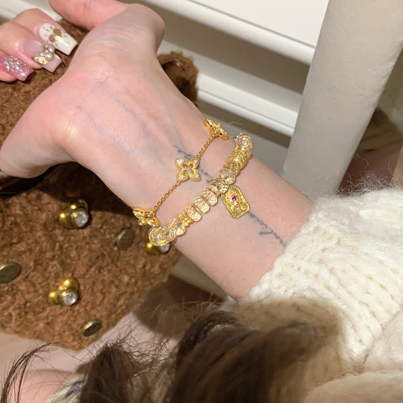 レトロなカットアウトブラッシュド四つ葉のクローバーブレスレット