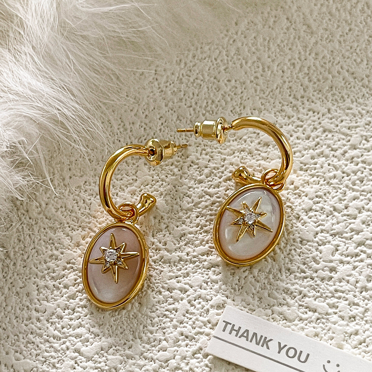 ベリーエイトスターイヤーネイルピアス