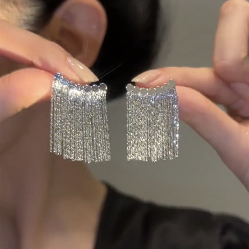 フリンジイヤリング