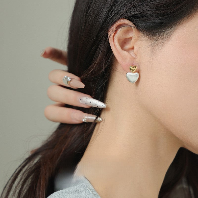 ダブルラブゴールドワイヤードローイングハート型ボールイヤリング