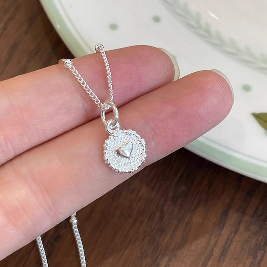 s925 sterling silver small round heart necklace