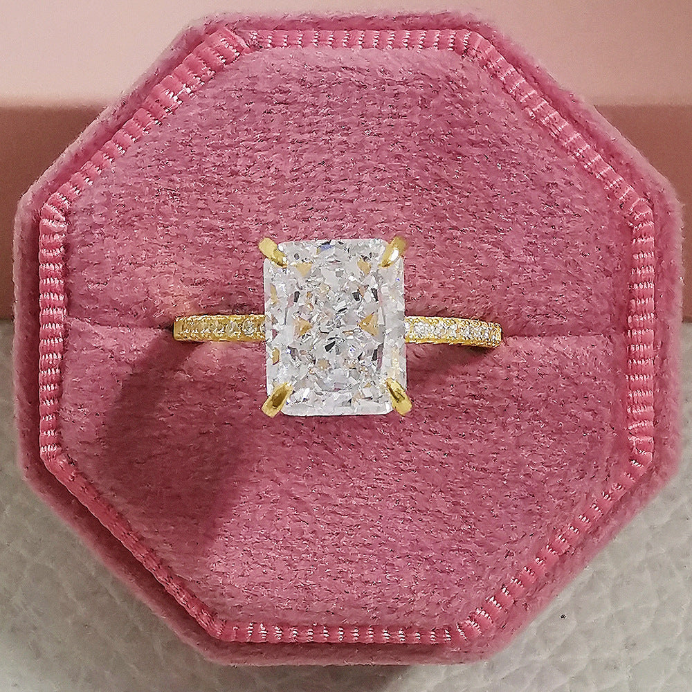 氷の花のカッティングリング