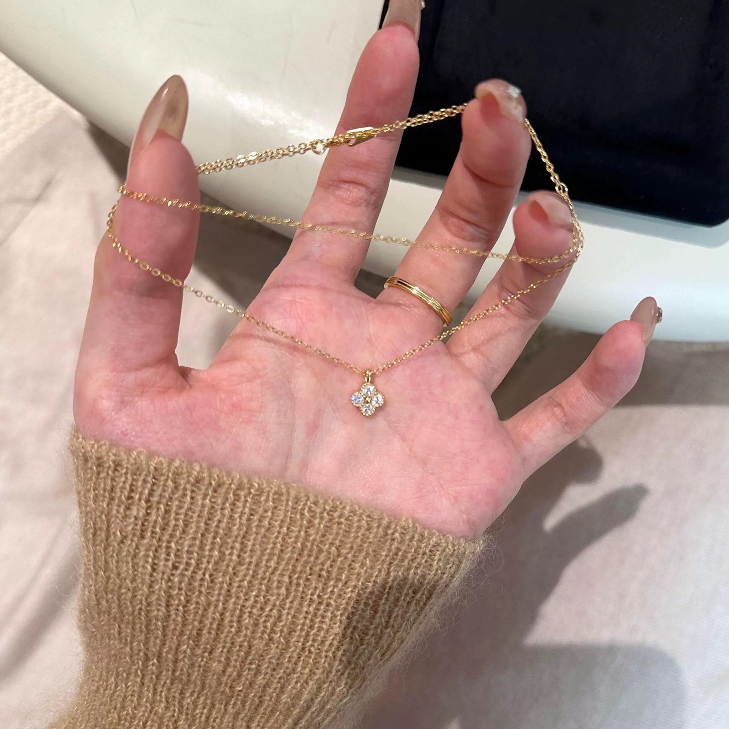 S925スターリングシルバーメッキ、14Kゴールド四つ葉のクローバーフラワーダイヤモンドネックレス