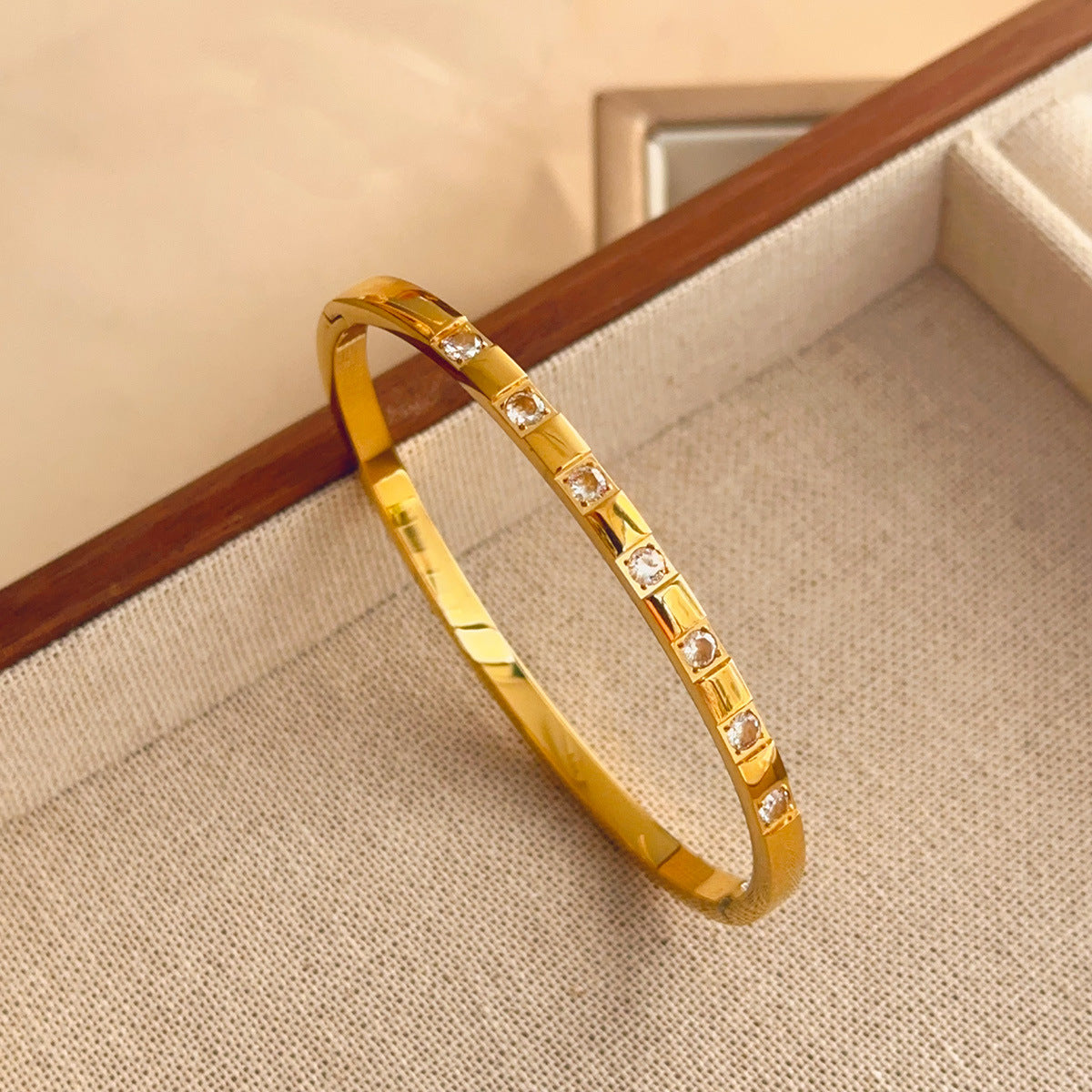 titanium steel bracelet non-fading